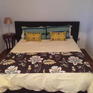 Bed and Breakfast Thermopilon, Λάρνακα