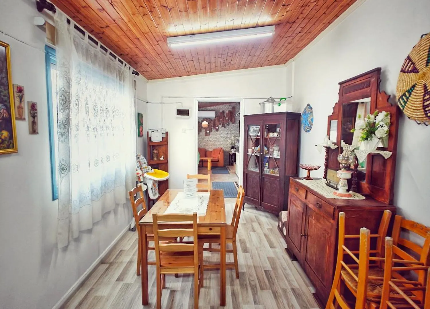 Mamas Summer House Larnaca 0*,