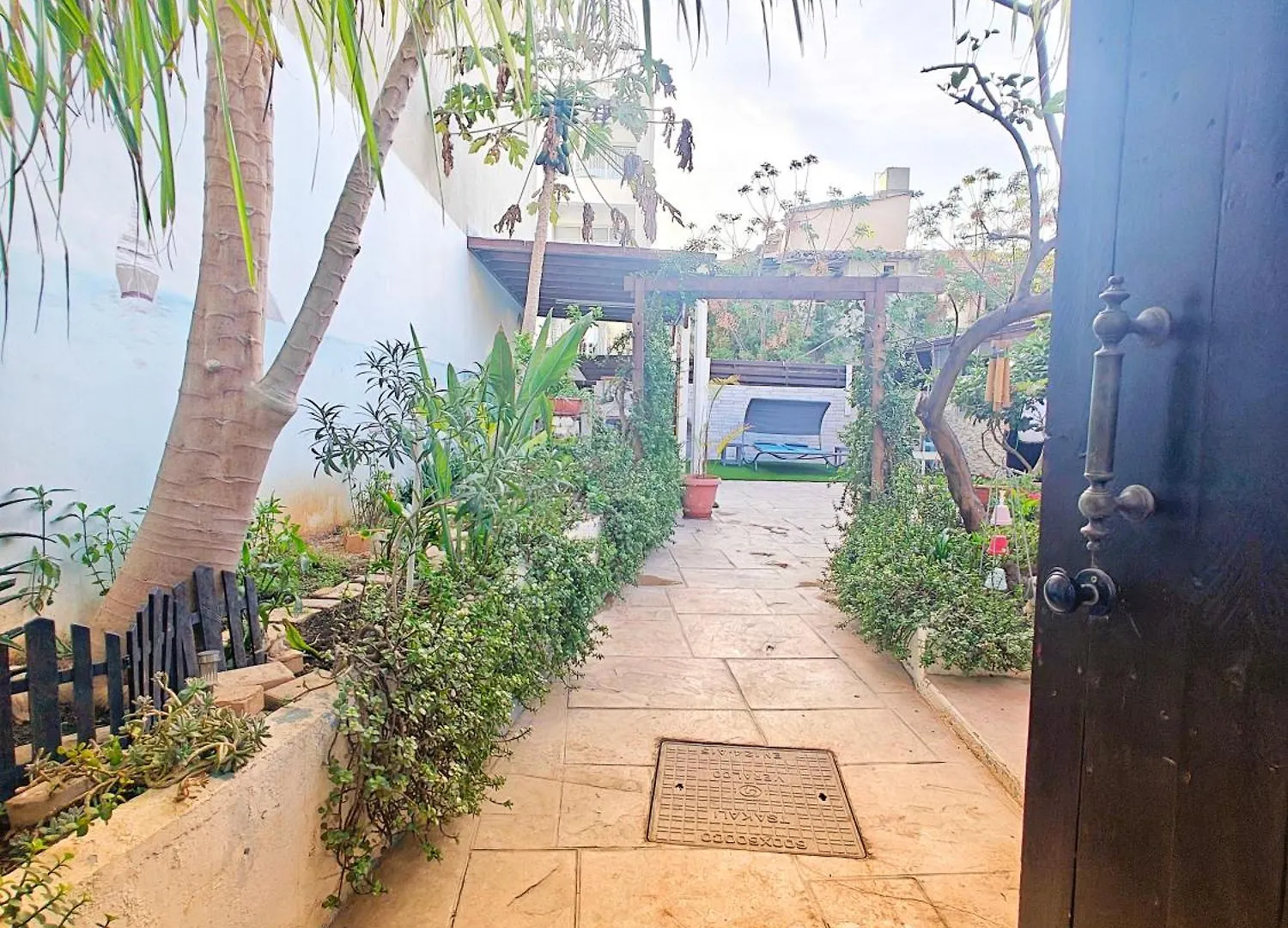 Mamas Summer House Larnaca
